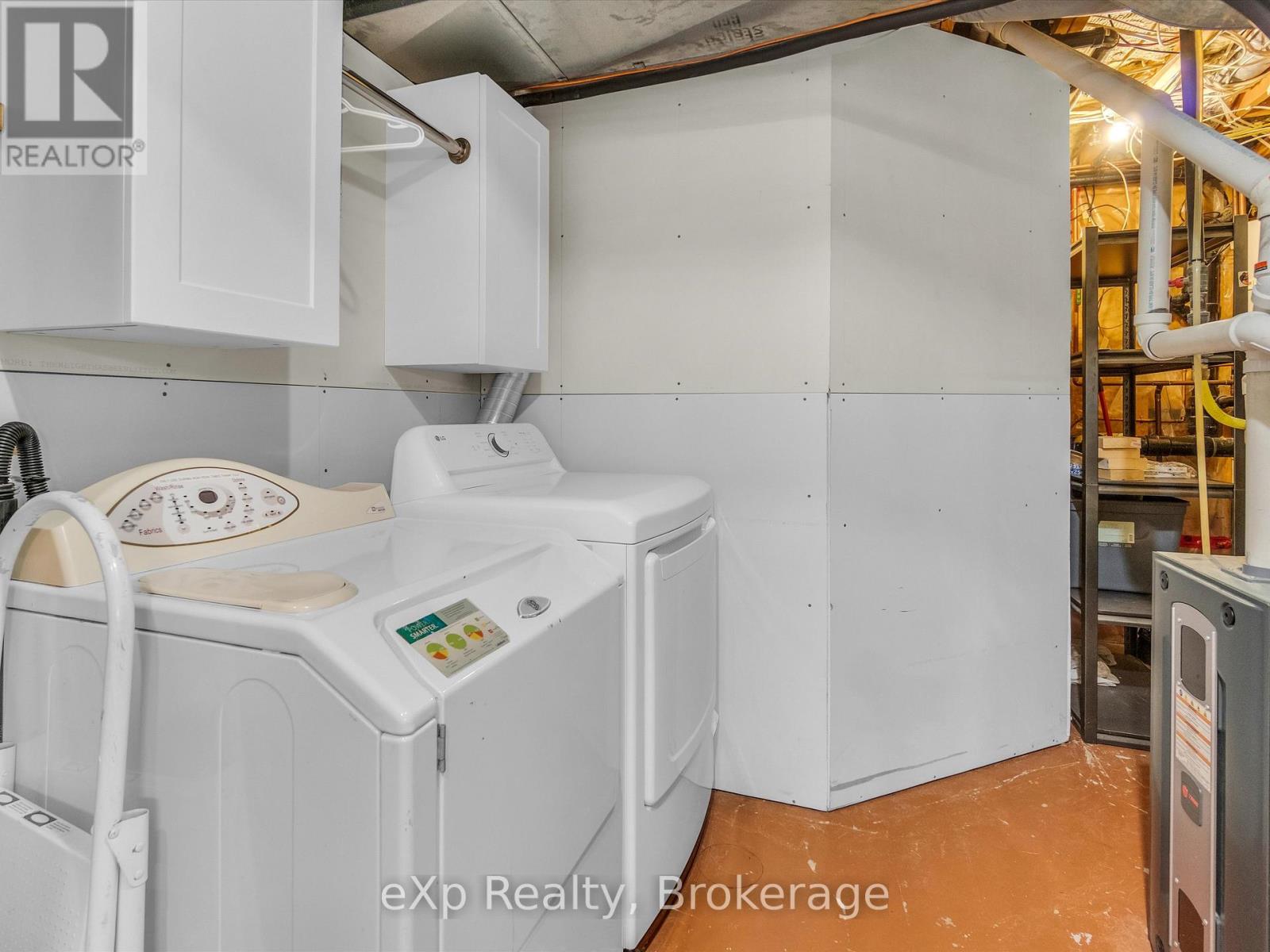 104 Meadow Heights Drive, Bracebridge, Ontario  P1L 1A4 - Photo 34 - X12337246