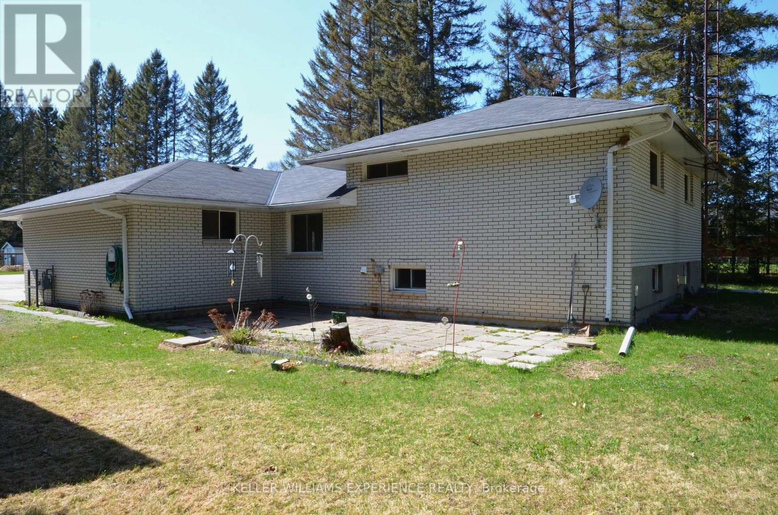 18 Tebby Boulevard, South River, Ontario  P0A 1X0 - Photo 44 - X12337062