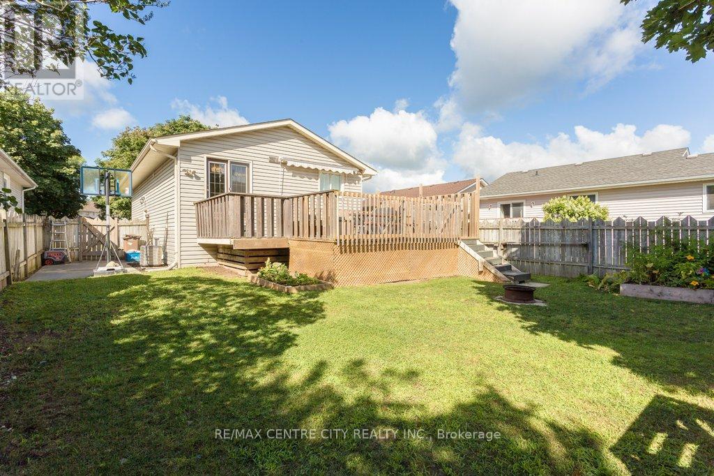 55 Melanie Drive E, Aylmer, Ontario  N5H 3G6 - Photo 23 - X12279513