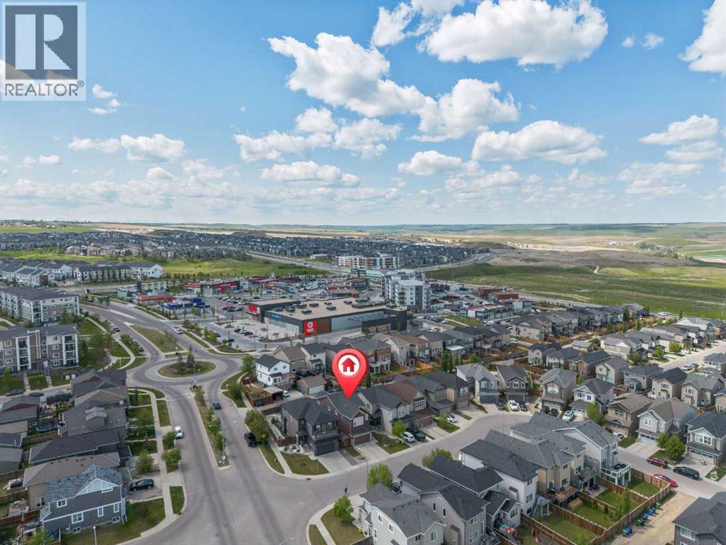 Property at 7 Sage Berry Road NW image 3