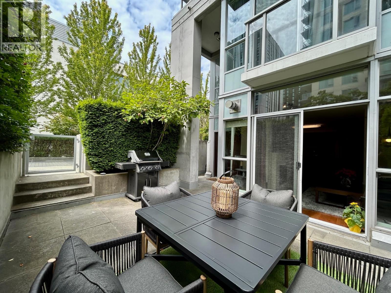 104 6080 IONA DRIVE, Vancouver, British Columbia