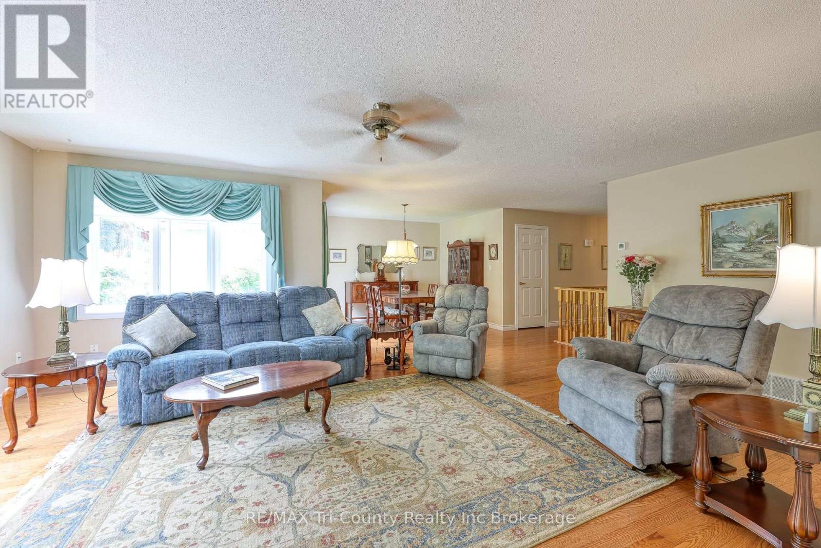 102 Wilson Avenue, Tillsonburg, Ontario  N4G 5T2 - Photo 10 - X12237885