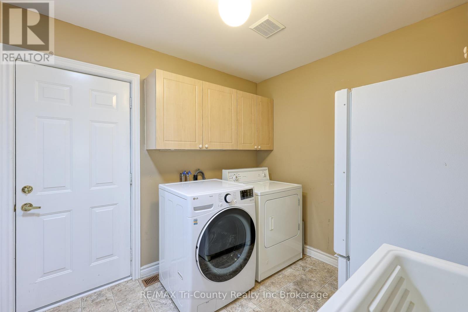 102 Wilson Avenue, Tillsonburg, Ontario  N4G 5T2 - Photo 23 - X12237885