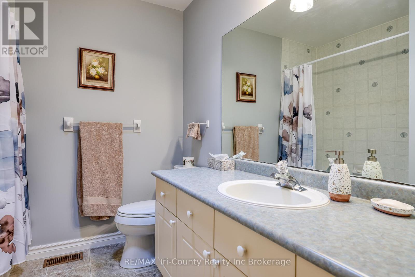 102 Wilson Avenue, Tillsonburg, Ontario  N4G 5T2 - Photo 31 - X12237885