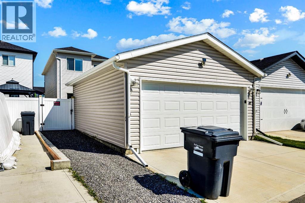 47 Lake Street, Rural Red Deer County, Alberta  T4E 3C9 - Photo 48 - A2244887