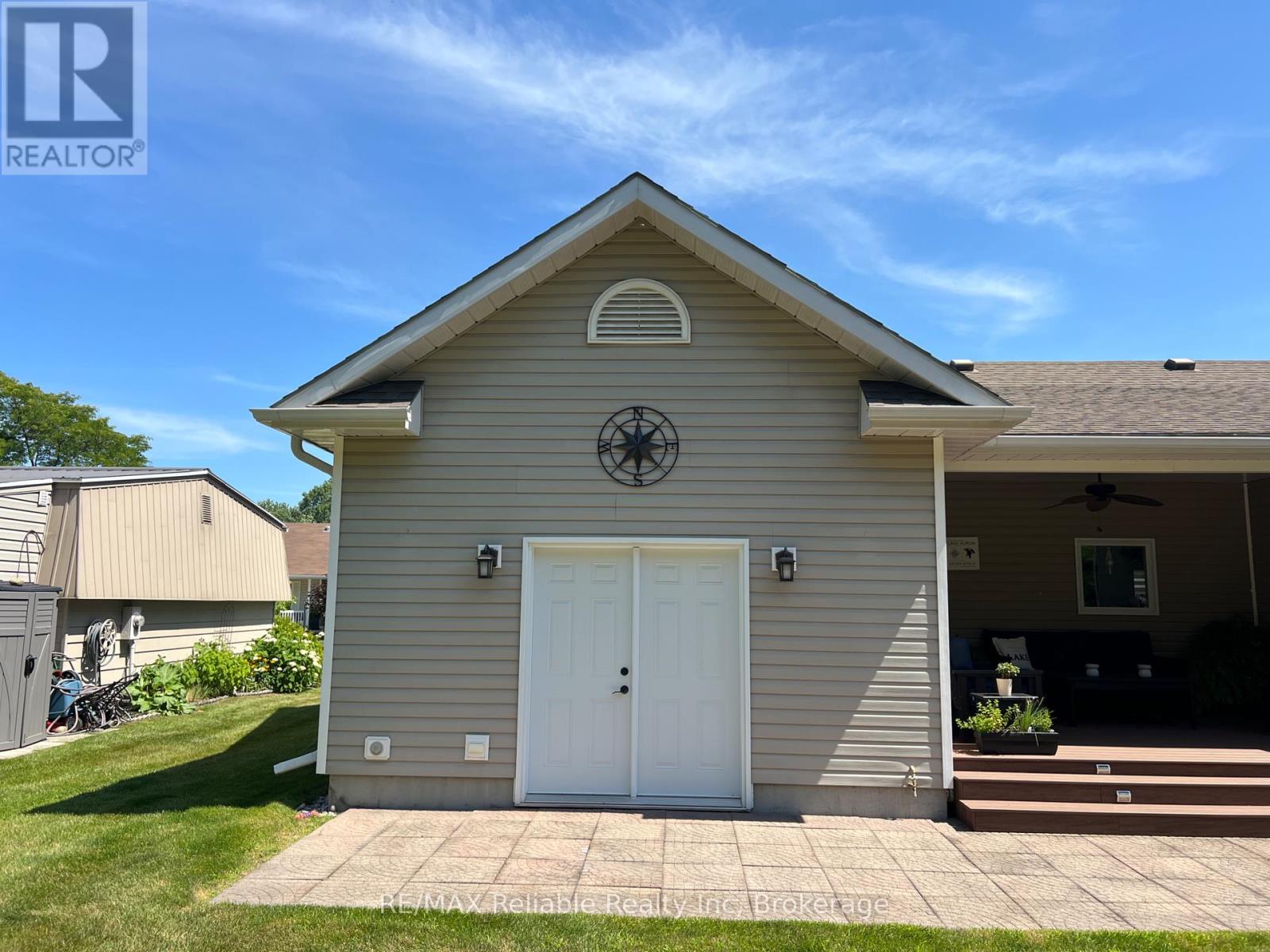 347 Shannon Boulevard, South Huron, Ontario  N0M 1T0 - Photo 16 - X12337365