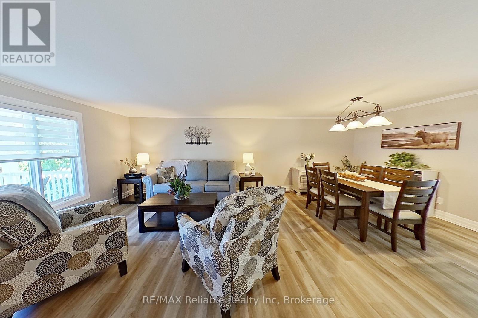 347 Shannon Boulevard, South Huron, Ontario  N0M 1T0 - Photo 23 - X12337365