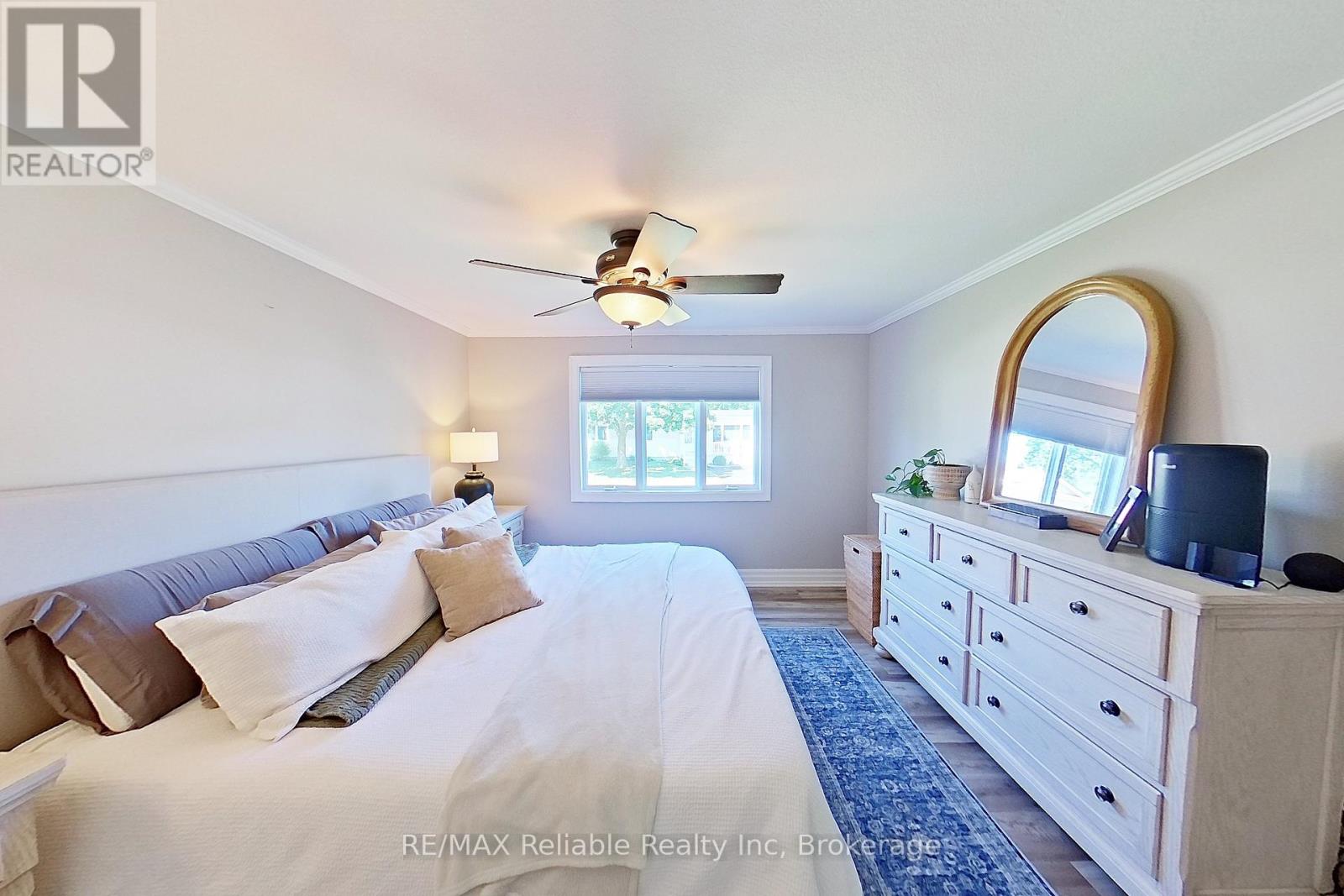 347 Shannon Boulevard, South Huron, Ontario  N0M 1T0 - Photo 44 - X12337365