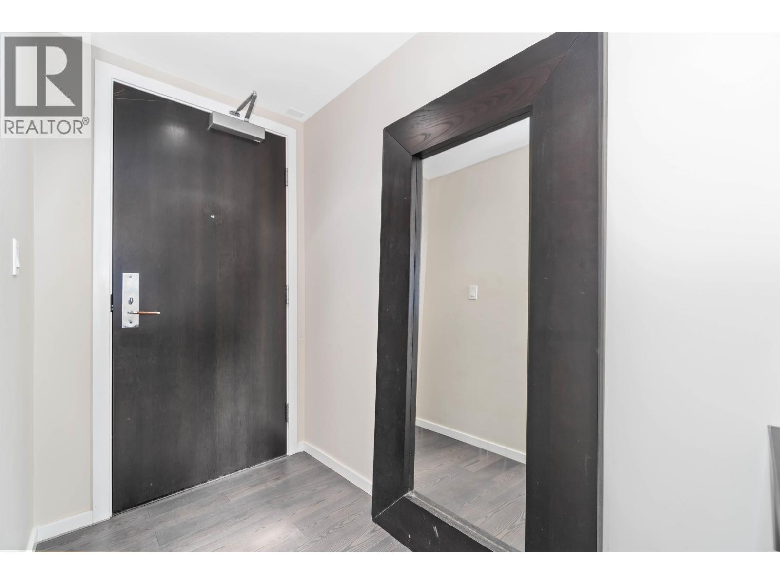 2307 1351 Continental Street, Vancouver, British Columbia  V6Z 0C6 - Photo 3 - R3035318