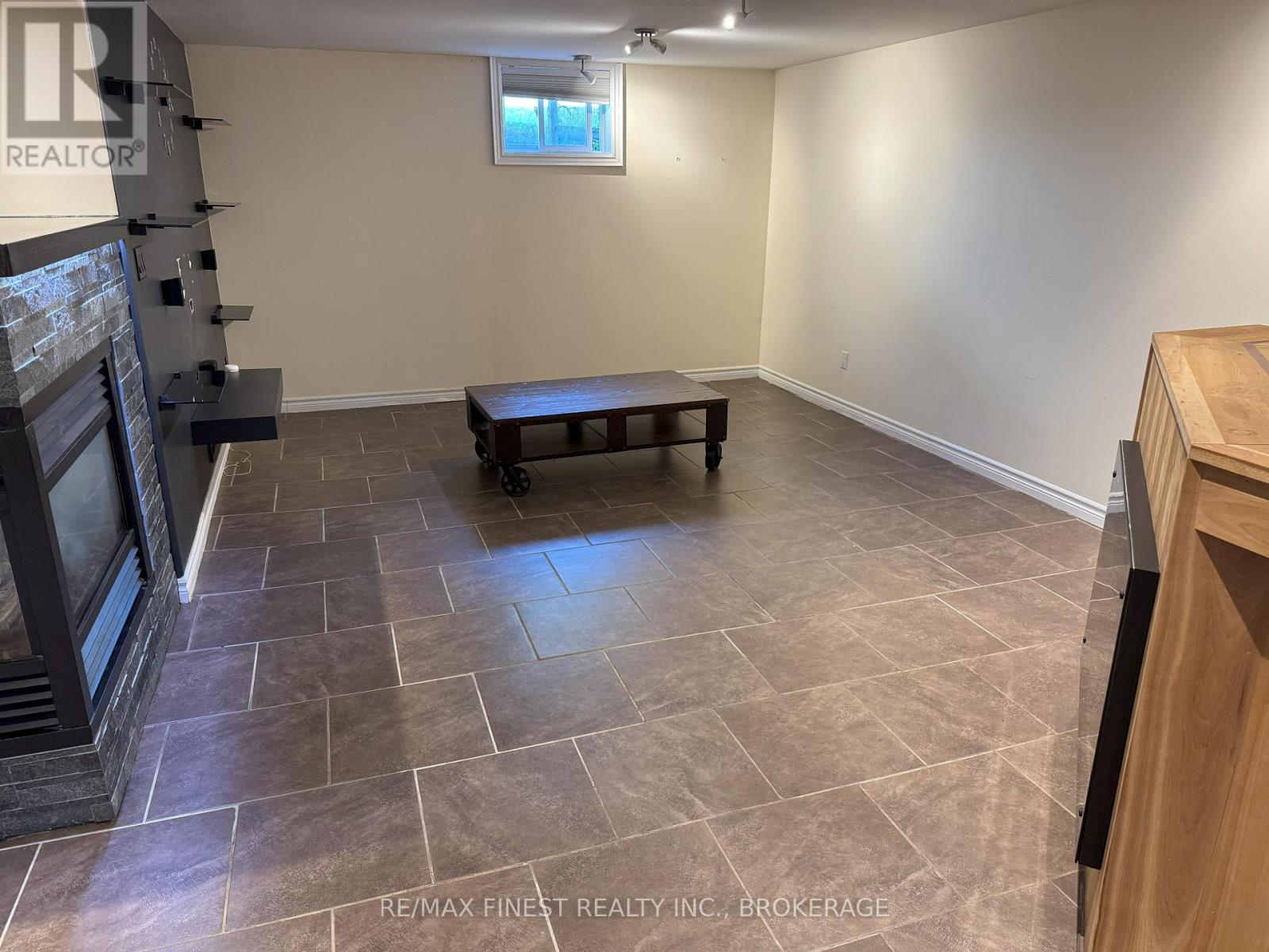90 Morenz Crescent, Kingston, Ontario  K7K 2X3 - Photo 36 - X12333083