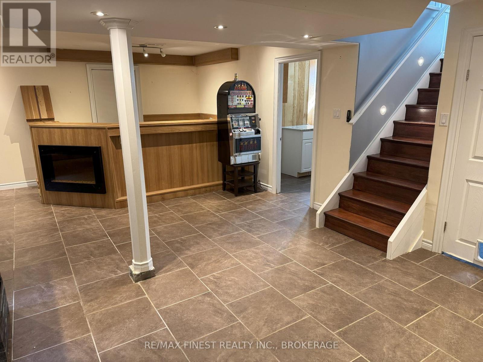 90 Morenz Crescent, Kingston, Ontario  K7K 2X3 - Photo 41 - X12333083