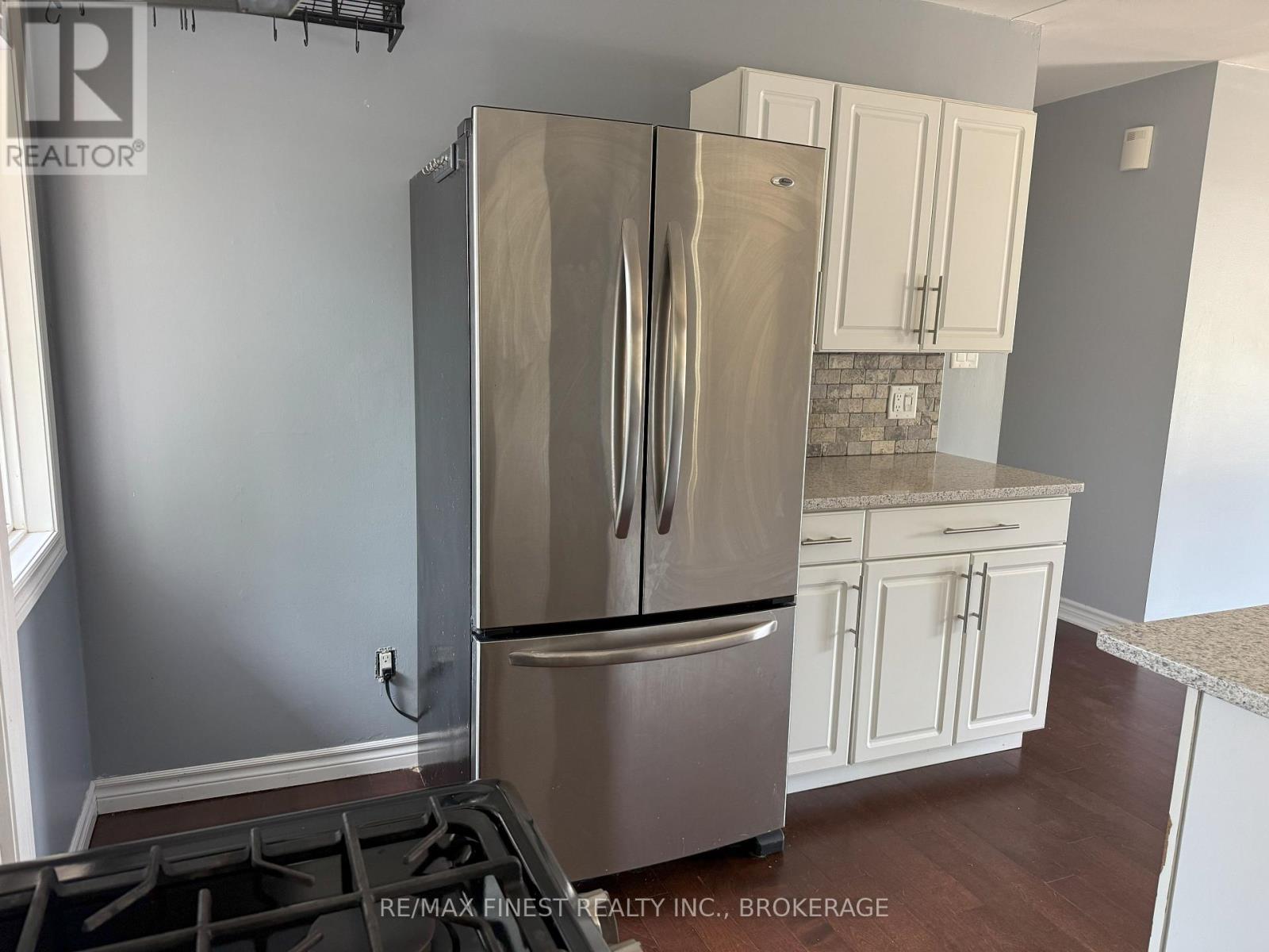 90 Morenz Crescent, Kingston, Ontario  K7K 2X3 - Photo 8 - X12333083