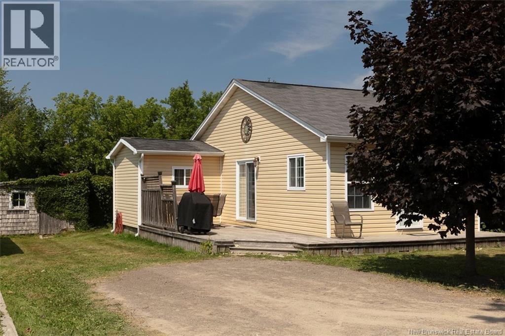 7 Jarvis Street, Shediac, New Brunswick  E4P 4M6 - Photo 3 - NB124424