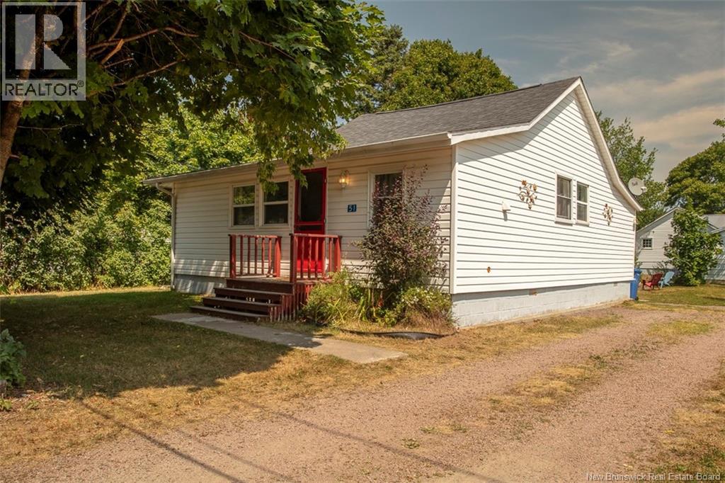 51 First Avenue, Shediac, New Brunswick  E4P 4E8 - Photo 3 - NB124360
