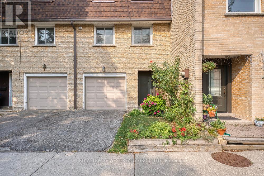 Property at 3 - 92 TWENTY NINTH STREET image 5