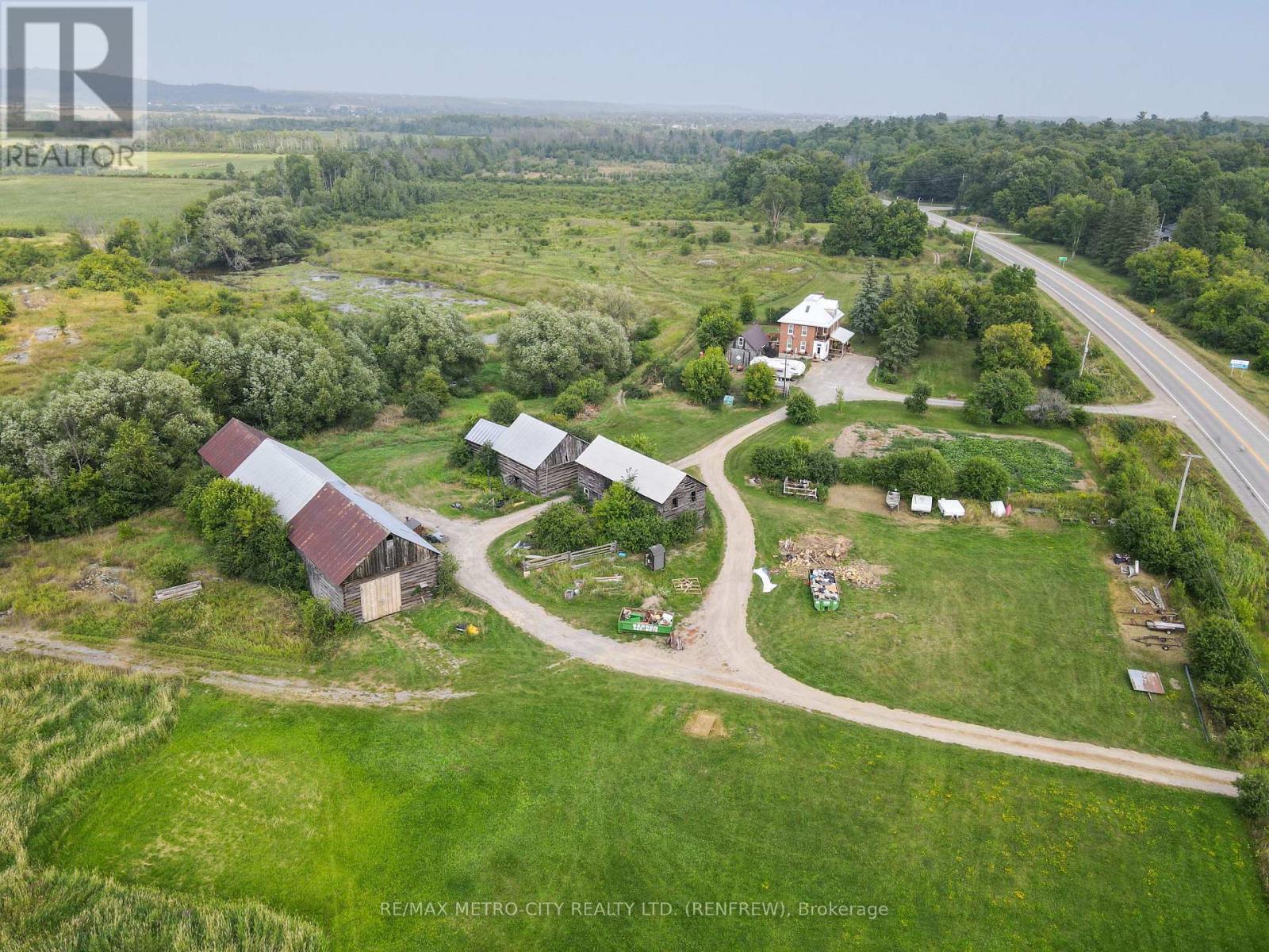 1380 Highway 132 Highway, Admaston/bromley, Ontario  K7V 3Z5 - Photo 38 - X12337417
