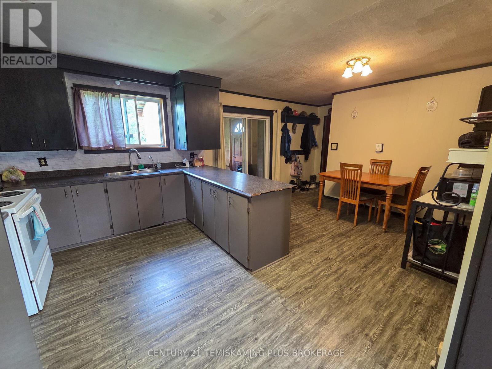 455054 First Street, Englehart, Ontario  P0J 1H0 - Photo 7 - T12337441