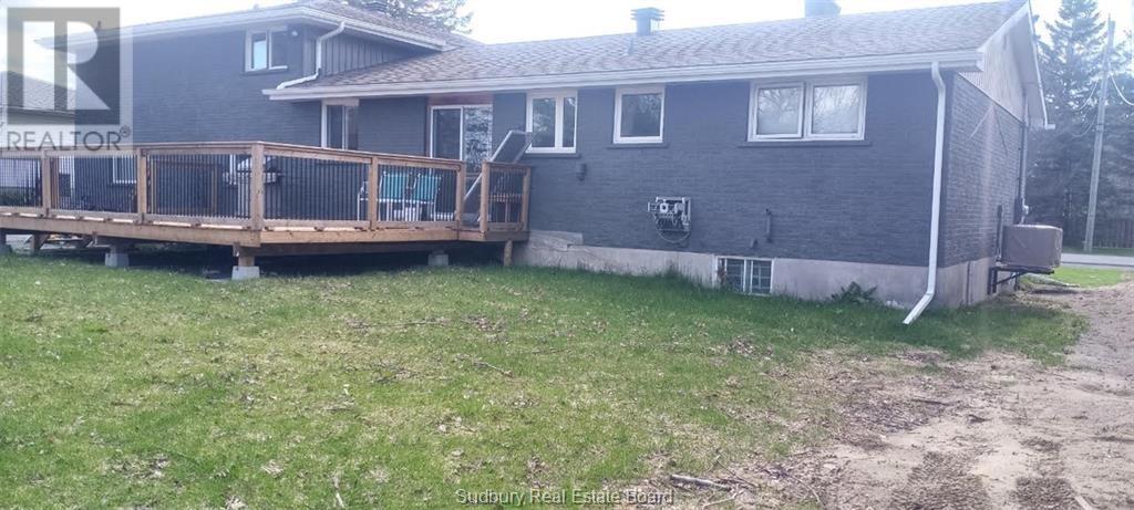 3034 Percy Street, Val Caron, Ontario  P3N 1B1 - Photo 2 - 2124035