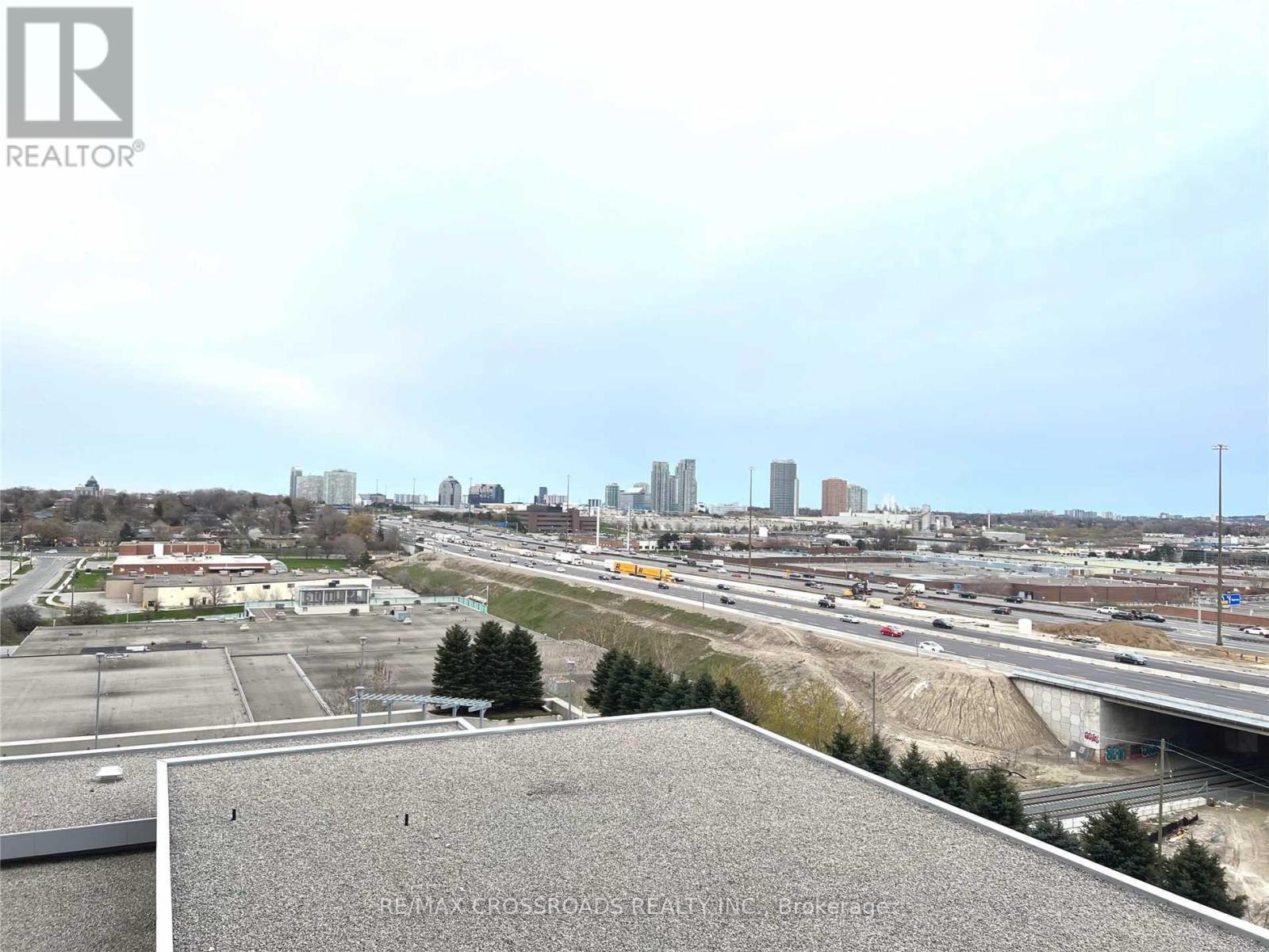 1001 - 125 Village Green Square, Toronto, Ontario  M1S 0G3 - Photo 13 - E12337392