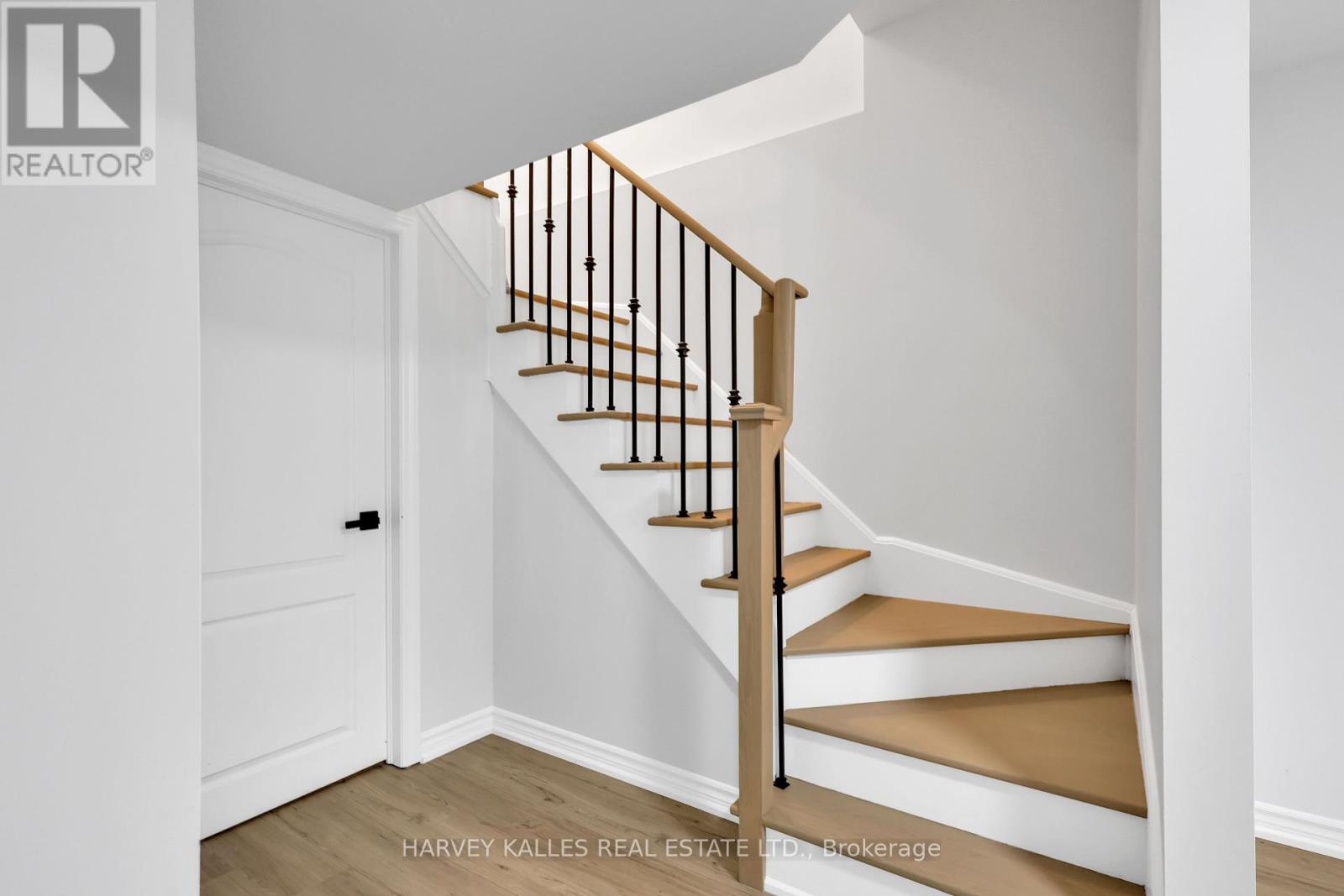 170 Boadway Crescent, Whitchurch-Stouffville, Ontario  L4A 1Y5 - Photo 42 - N12337364