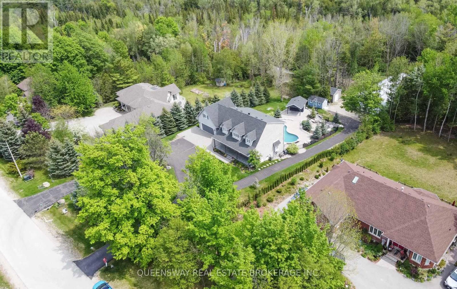 1841 Forest Valley Drive, Innisfil, Ontario  L9S 4A4 - Photo 47 - N12336721