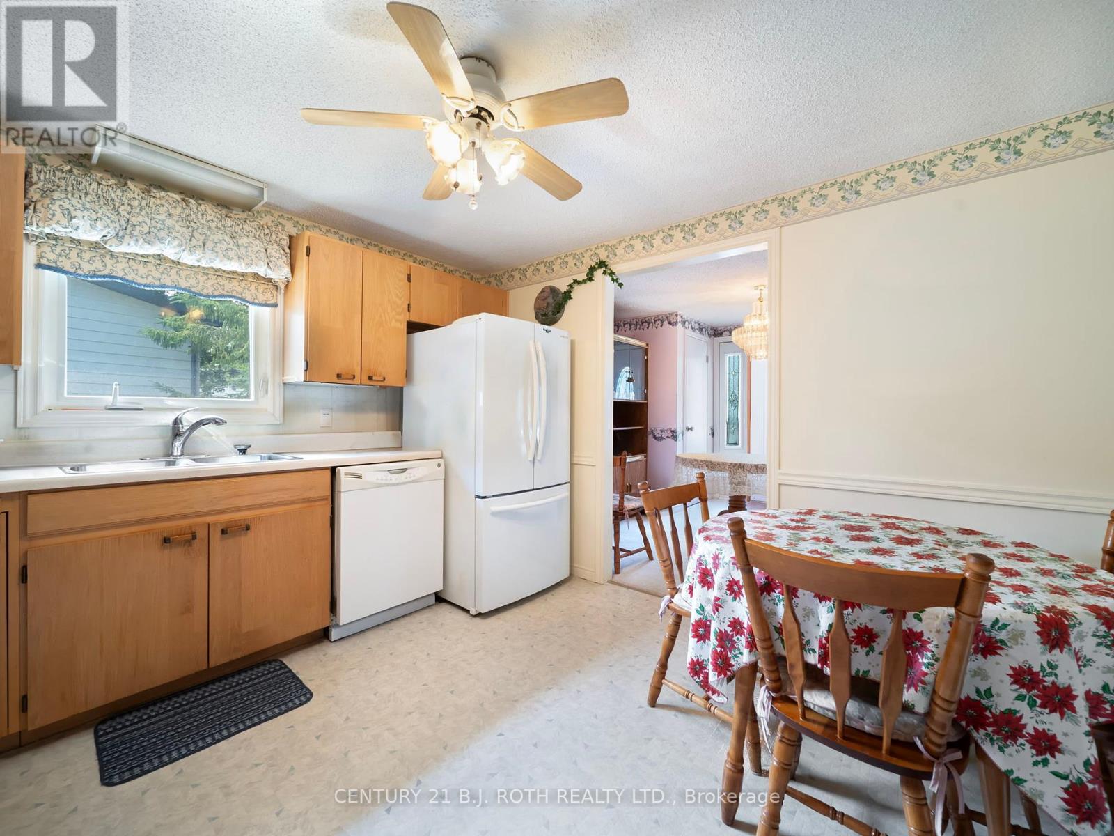 62 Tamarack Drive, Oro-Medonte (Hawkestone), Ontario  L0L 1T0 - Photo 12 - S12337302
