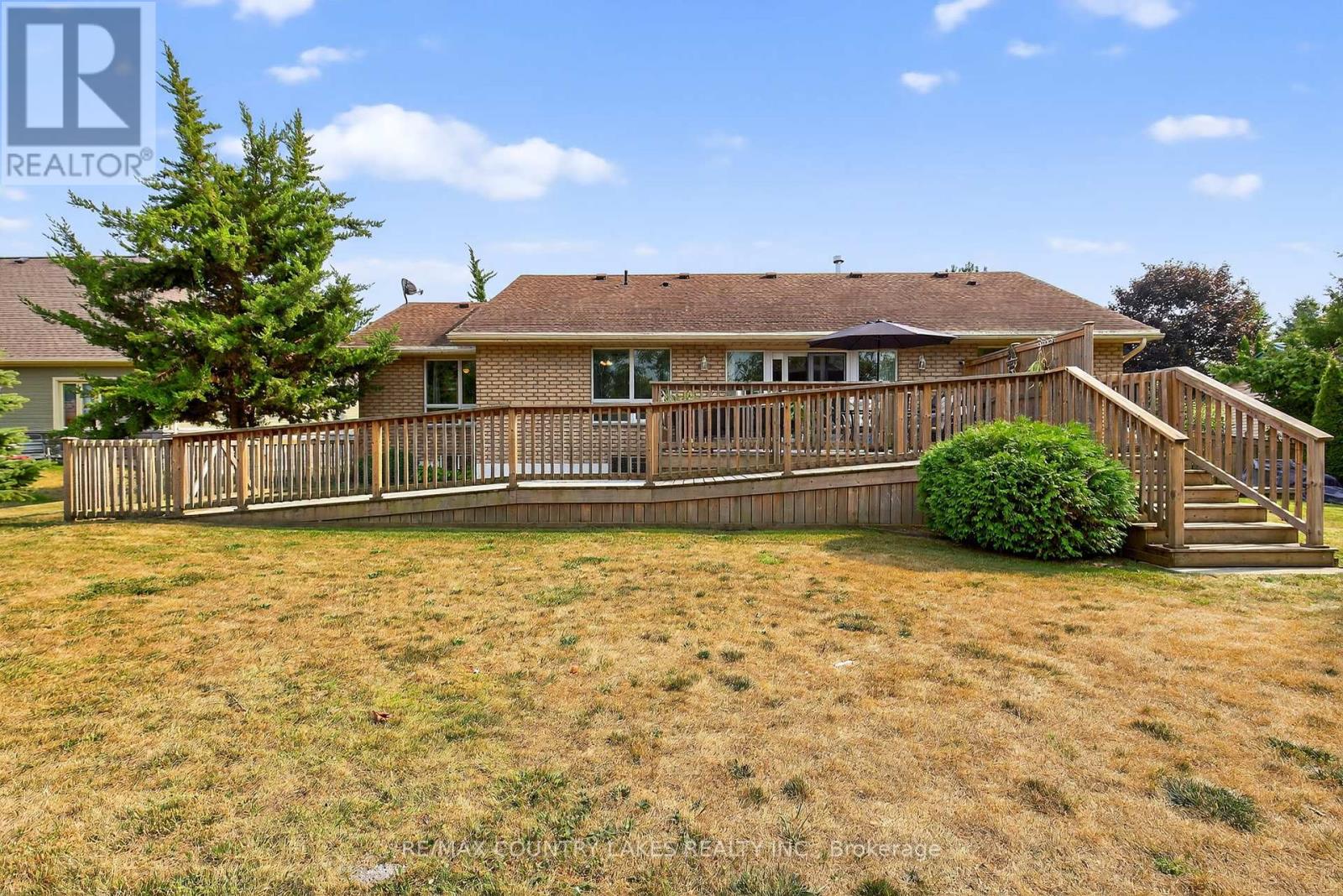141 Bayshore Drive, Ramara, Ontario  L0K 1B0 - Photo 35 - S12337314