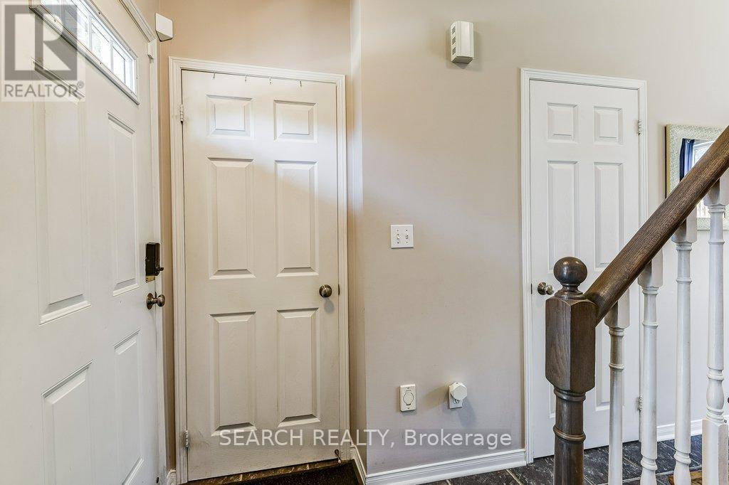 77 - 5535 Glen Erin Drive, Mississauga, Ontario  L5M 6H1 - Photo 4 - W12337324