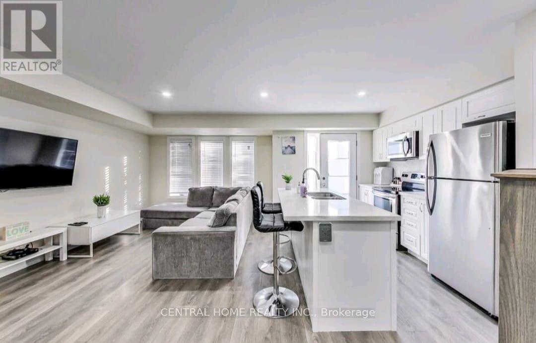 Property at 241 - 2355 SHEPPARD AVENUE W image 3