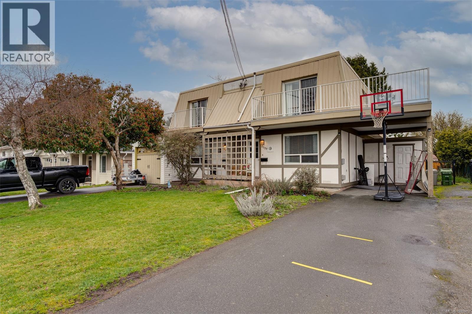Property at 2031/2033 Melville Dr image 1