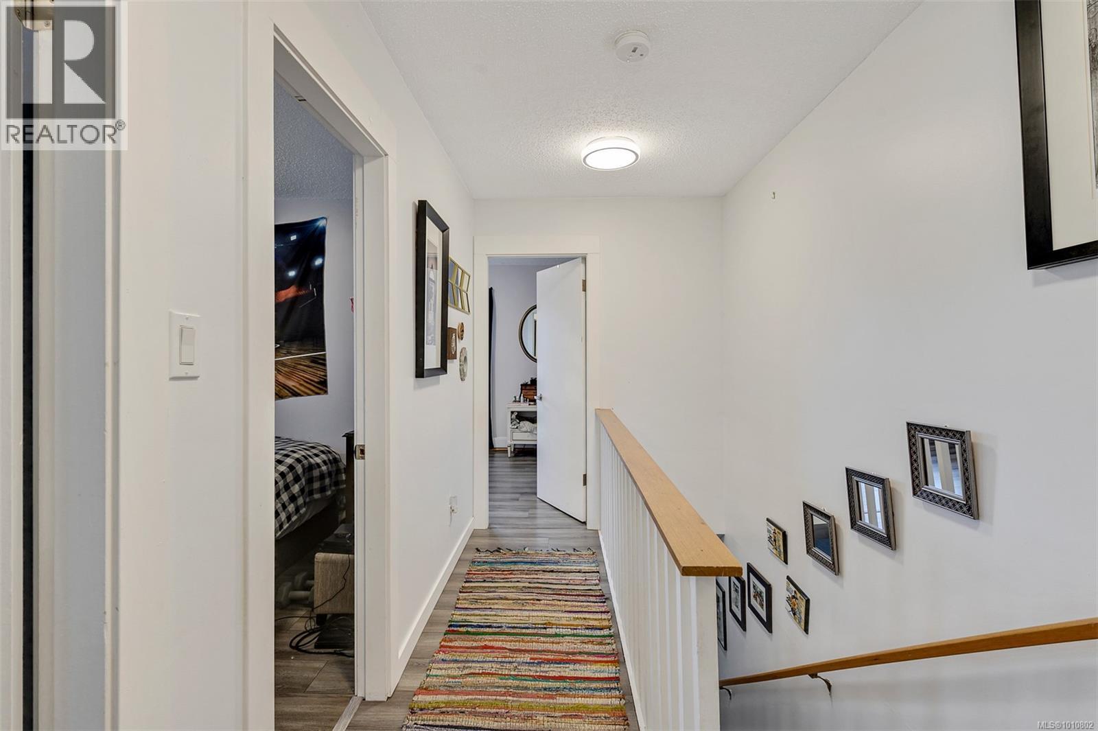 2031/2033 Melville Dr, Sidney, British Columbia  V8L 2N2 - Photo 22 - 1010802