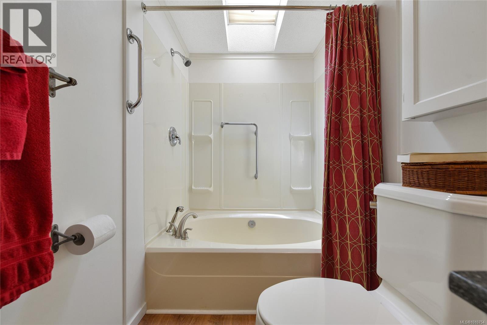 51 1555 Middle Rd, View Royal, British Columbia  V9A 7A6 - Photo 19 - 1010754