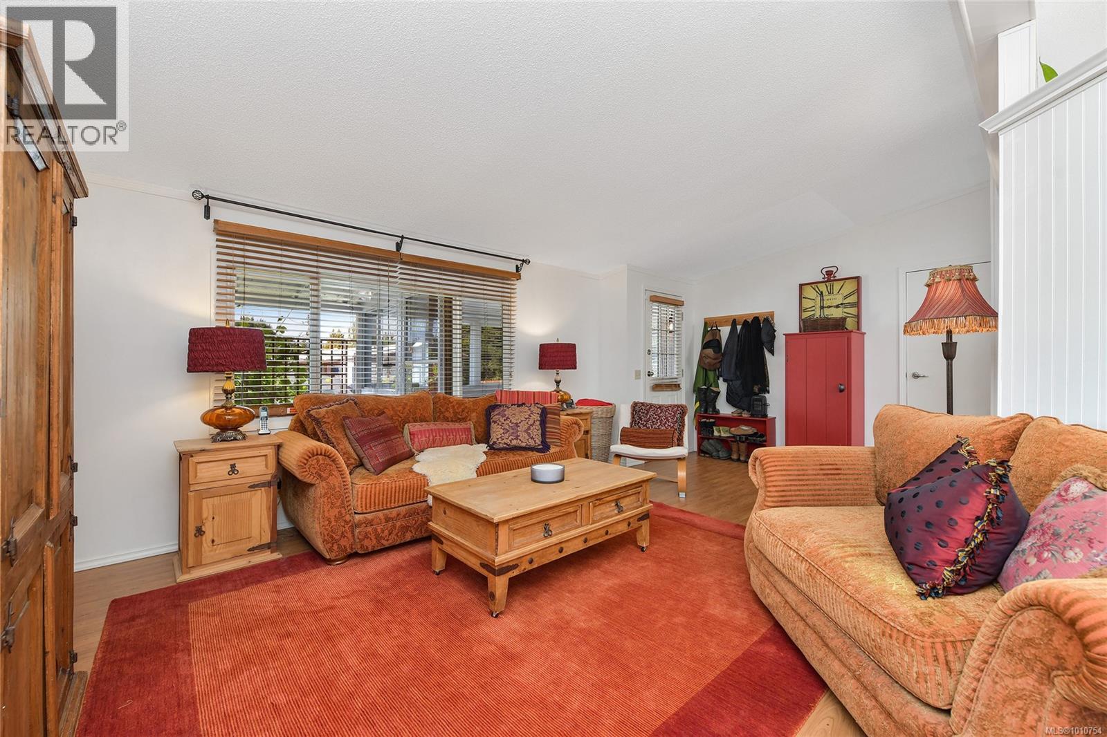 51 1555 Middle Rd, View Royal, British Columbia  V9A 7A6 - Photo 6 - 1010754