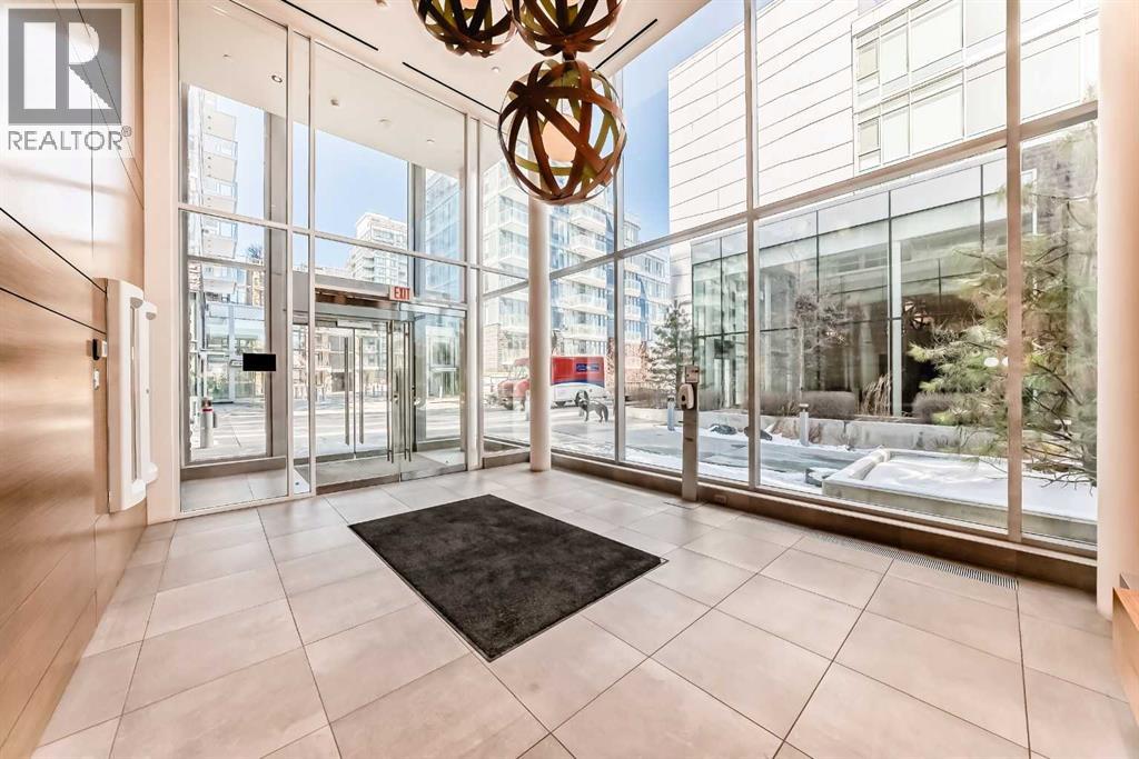 Property at 807, 118 Waterfront Court SW image 3
