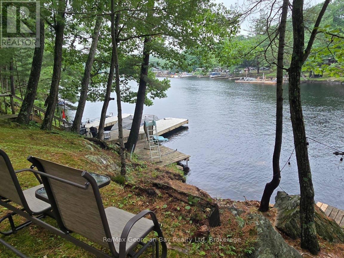 4 Severn River Sr406, Muskoka Lakes, Ontario  L0K 1E0 - Photo 35 - X12251201
