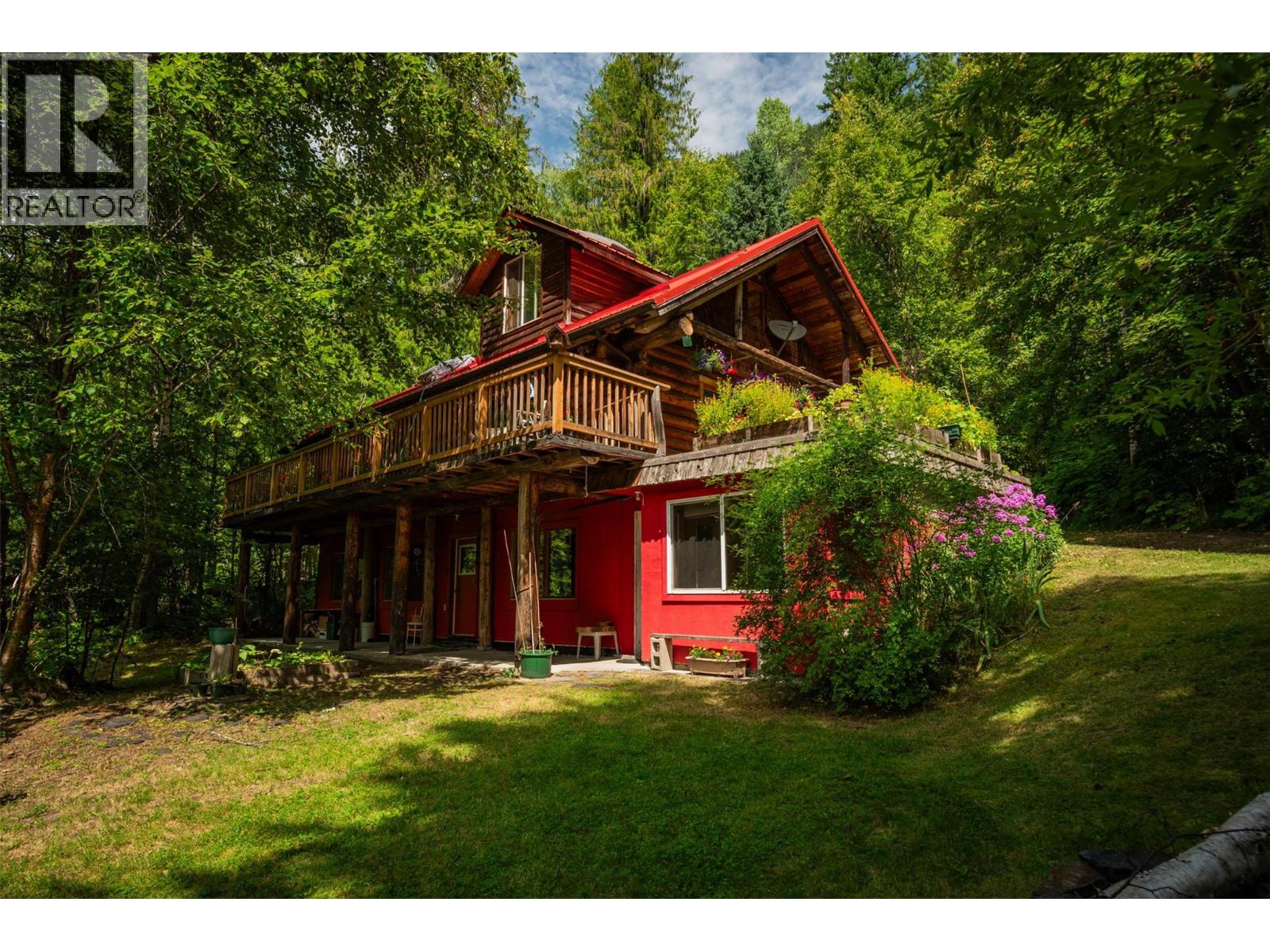 1506 Highway 31a Highway, New Denver, British Columbia  V0G 1S0 - Photo 12 - 10358773