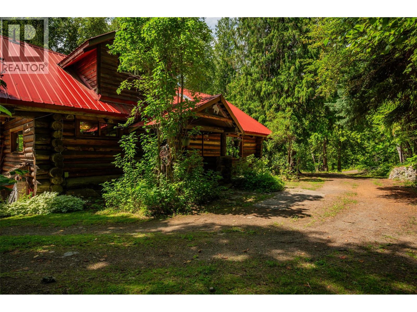 1506 Highway 31a Highway, New Denver, British Columbia  V0G 1S0 - Photo 24 - 10358773
