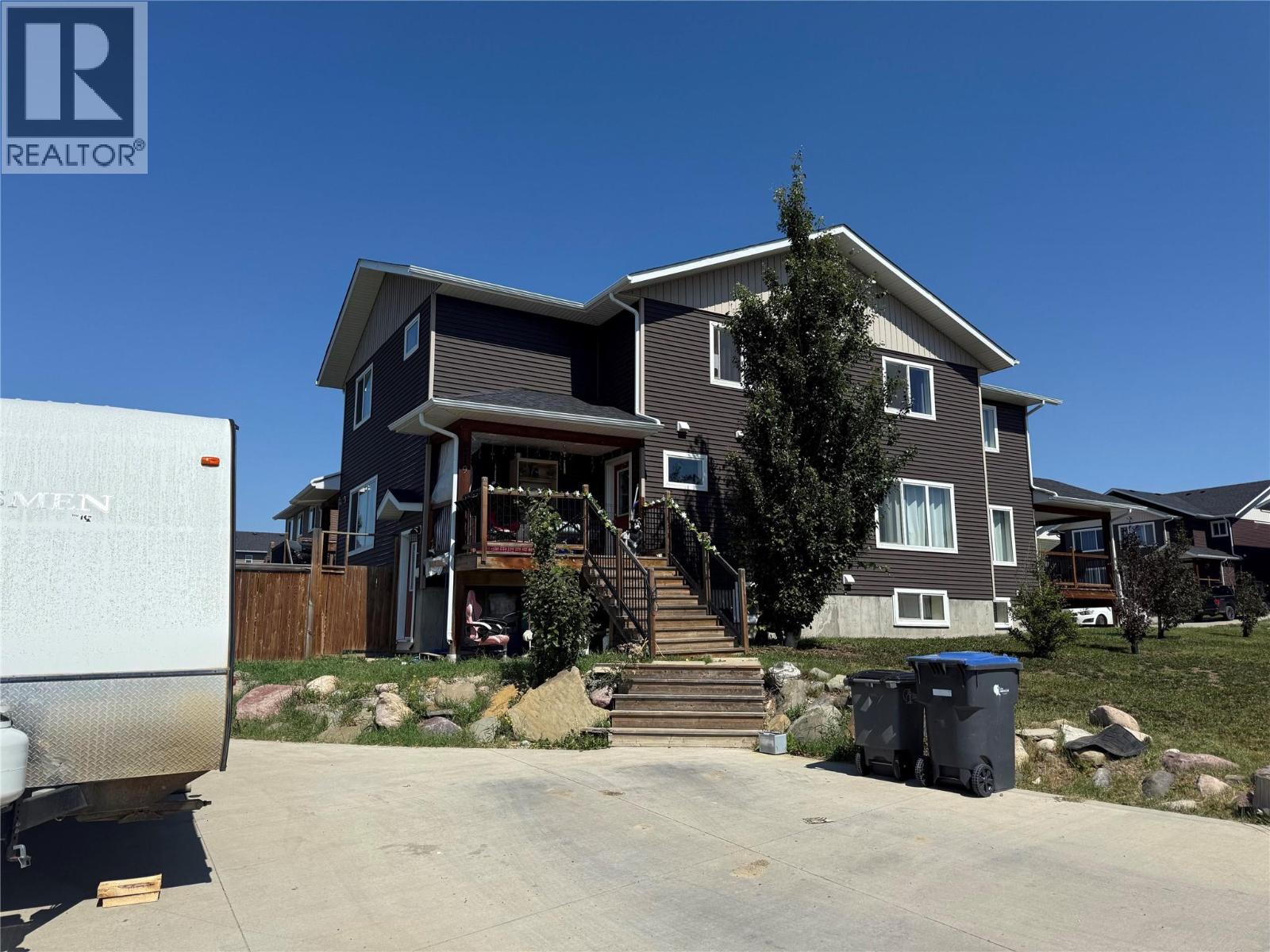 8219 18 Street, dawson creek, British Columbia