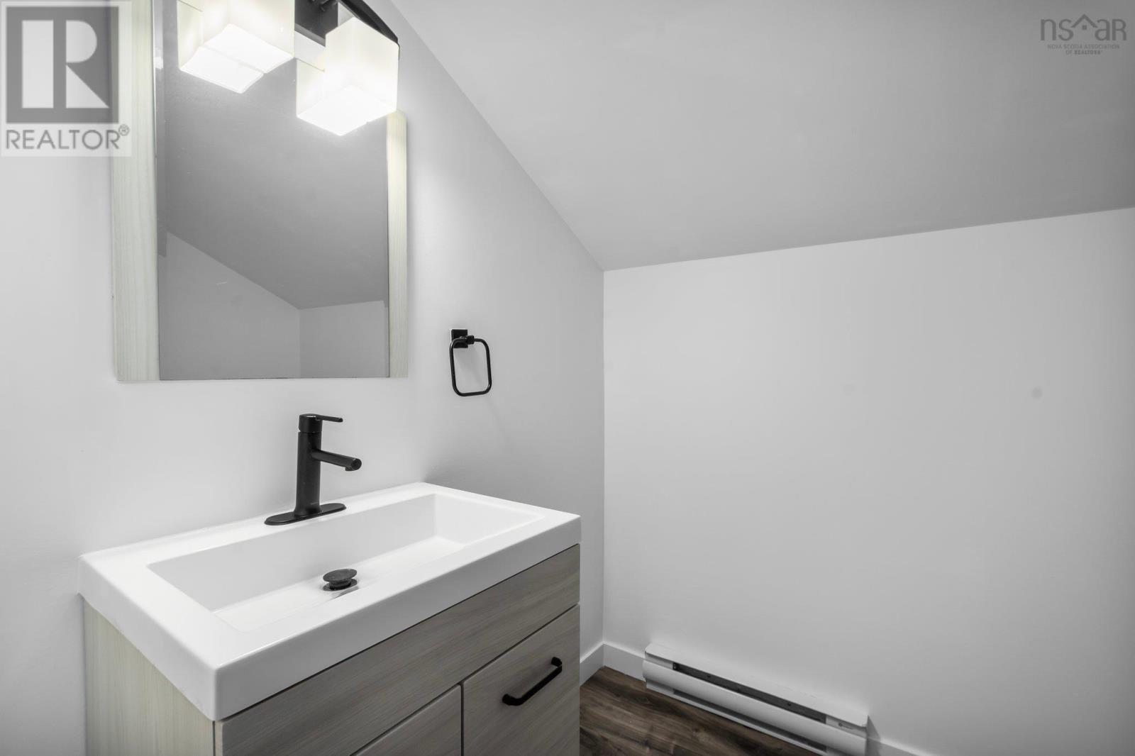 4866 Highway 1, Three Mile Plains, Nova Scotia  B0N 2T0 - Photo 28 - 202515599