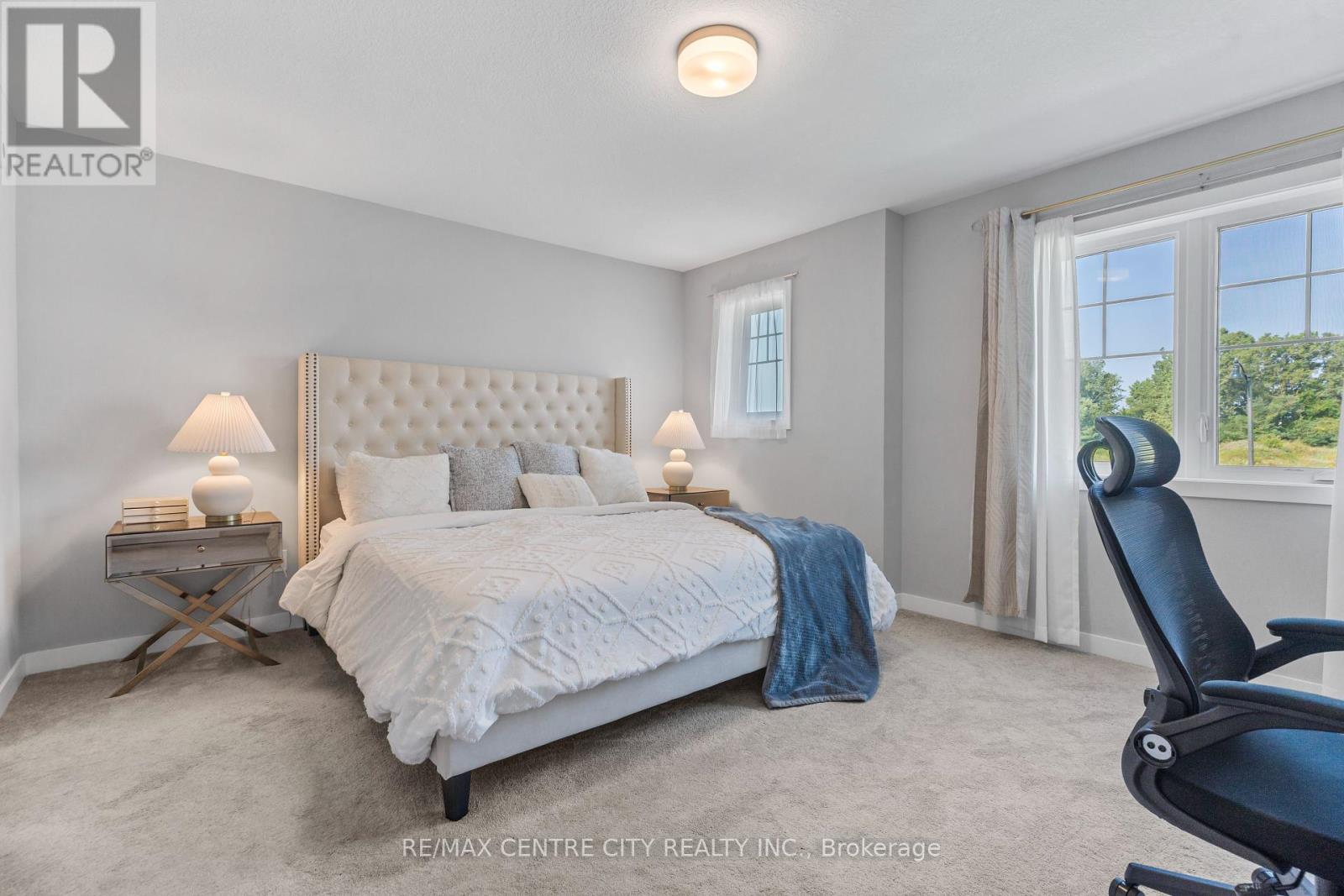 93 Benjamin Parkway, St. Thomas, Ontario  N5R 0M4 - Photo 22 - X12337544