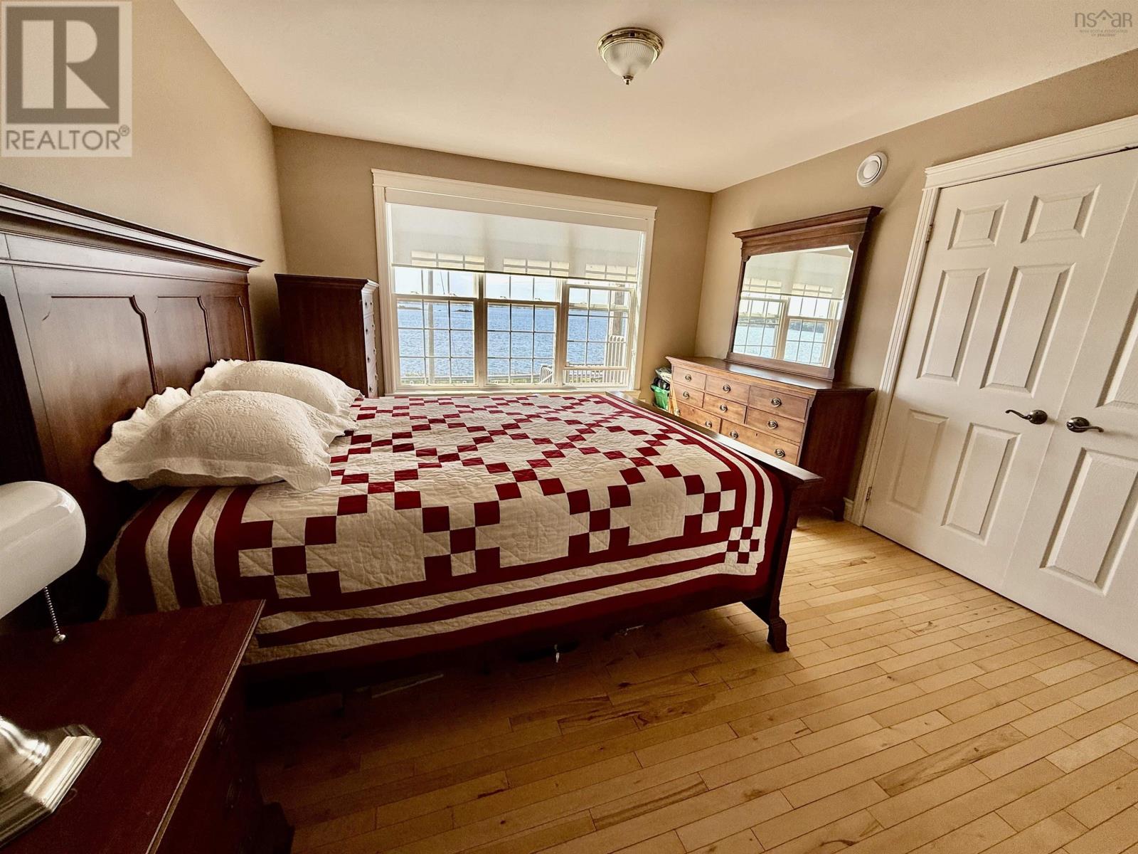 583 Veterans Memorial Drive, Arichat, Nova Scotia  B0E 1A0 - Photo 16 - 202516865