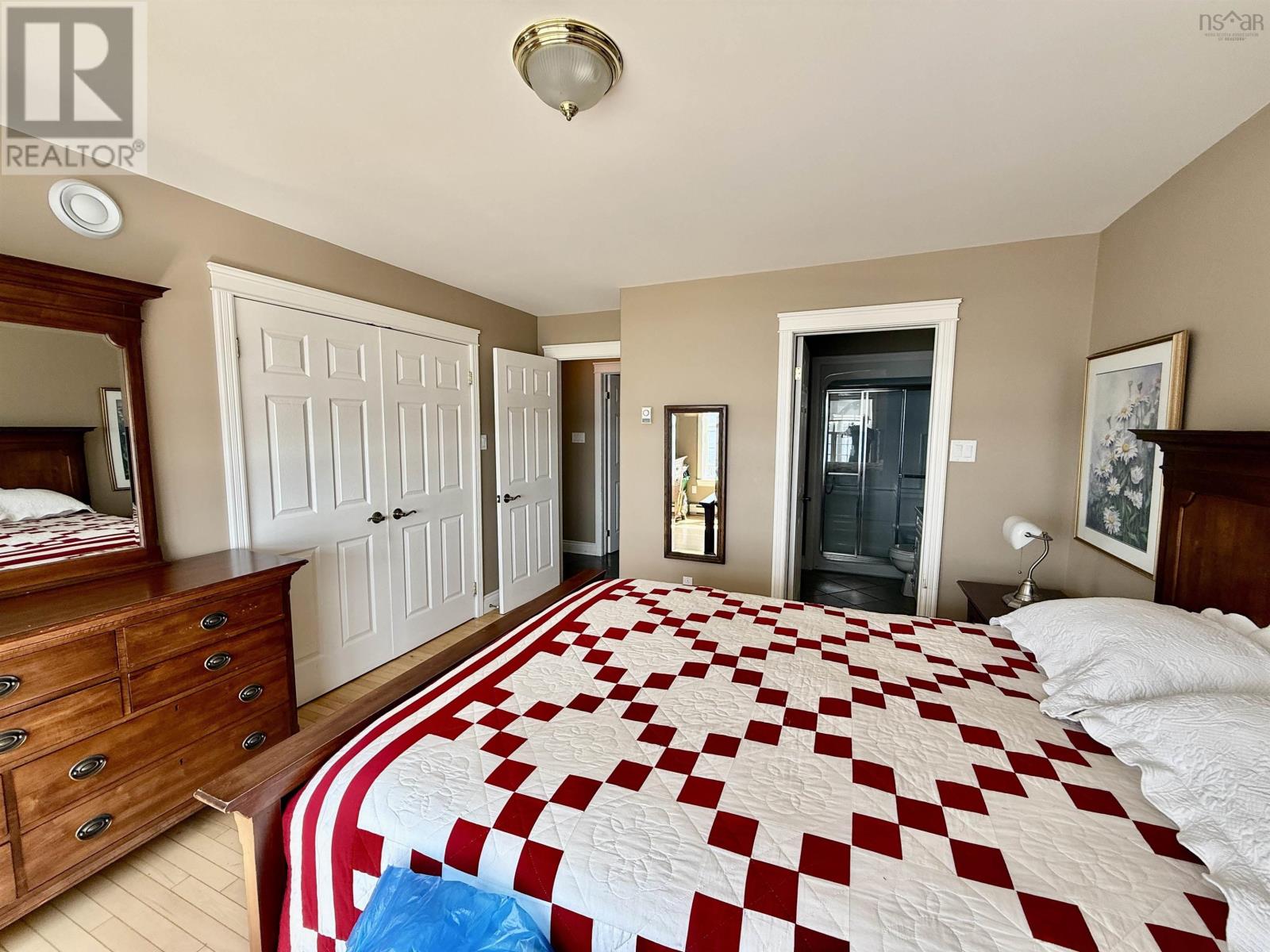 583 Veterans Memorial Drive, Arichat, Nova Scotia  B0E 1A0 - Photo 17 - 202516865