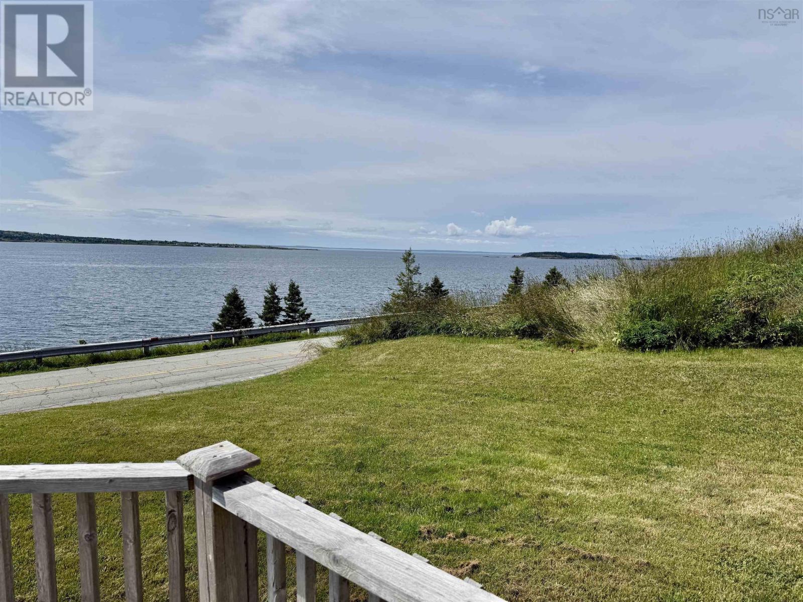 583 Veterans Memorial Drive, Arichat, Nova Scotia  B0E 1A0 - Photo 39 - 202516865