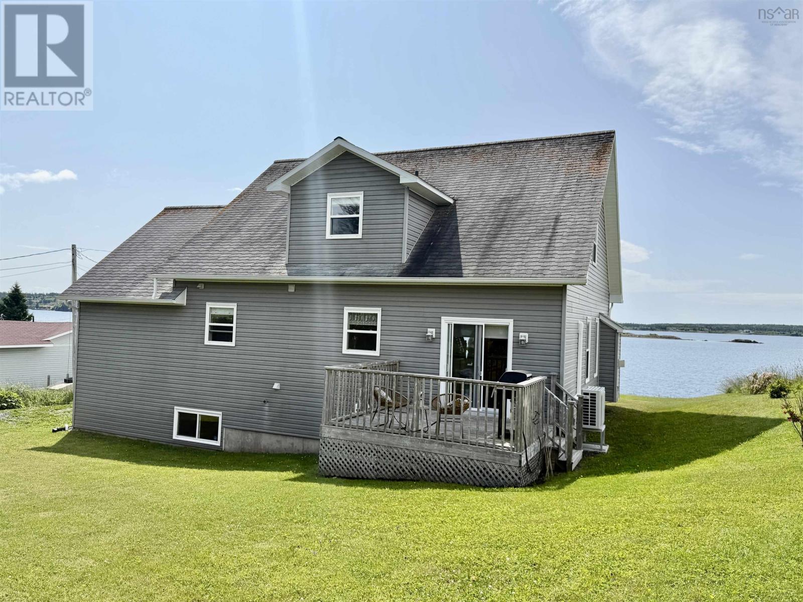 583 Veterans Memorial Drive, Arichat, Nova Scotia  B0E 1A0 - Photo 46 - 202516865
