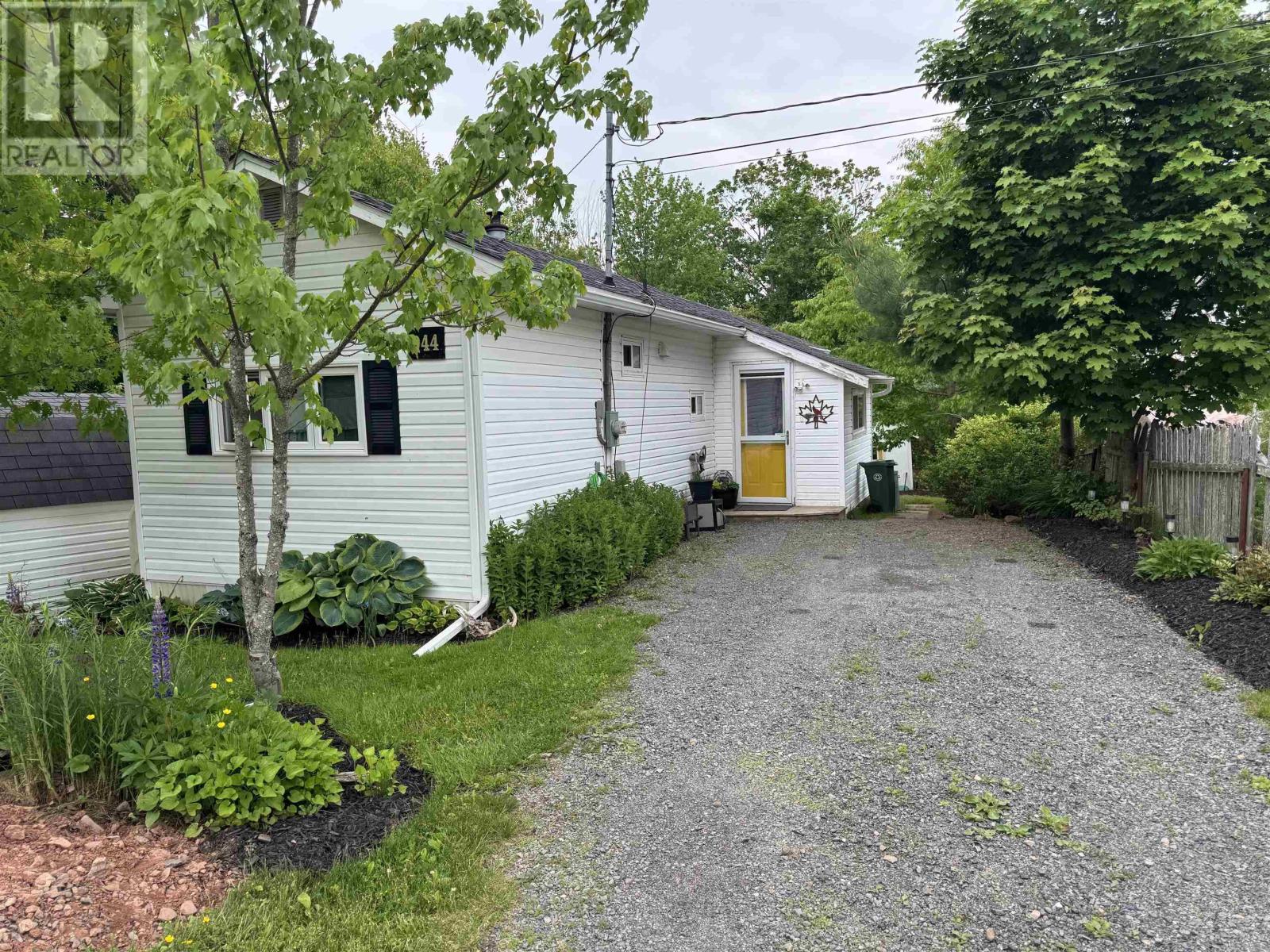 944 Pictou Road, East Mountain, Nova Scotia  B6L 2N5 - Photo 1 - 202519968