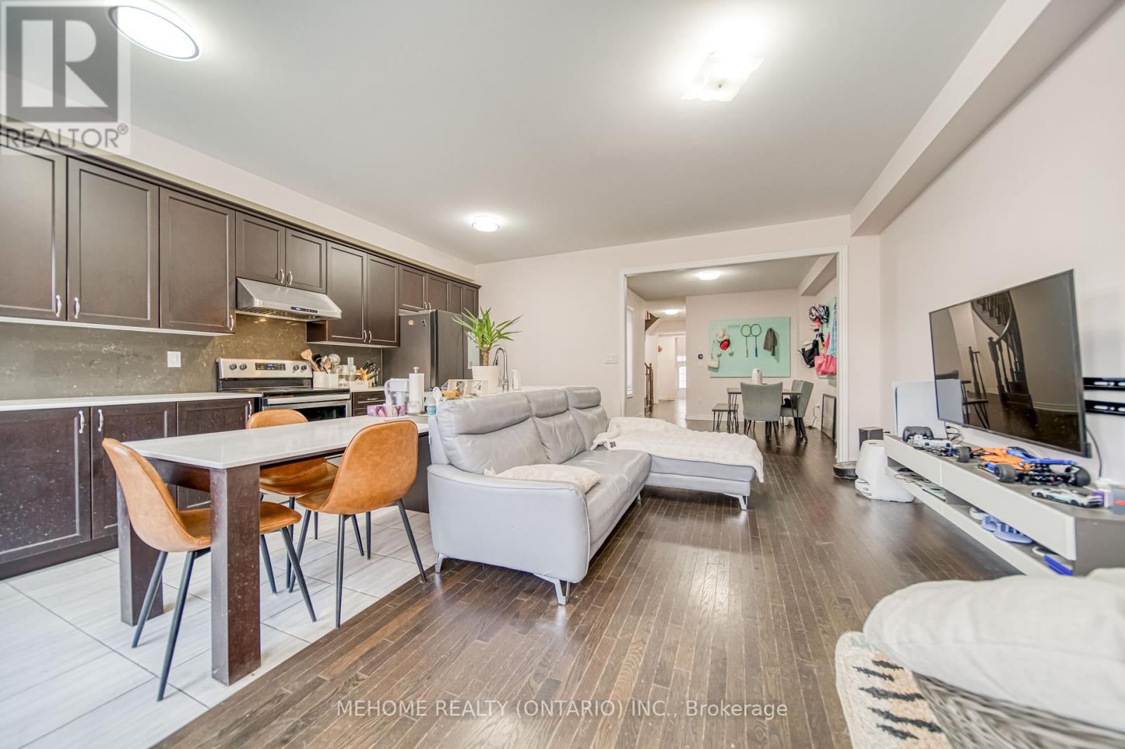 13 Titan Trail, Markham, Ontario  L3S 0E2 - Photo 15 - N12337472