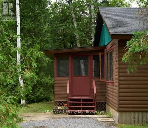 4 - 903 Mcrae Hay Lake Road, South Algonquin, Ontario  K0J 2M0 - Photo 3 - X12337538