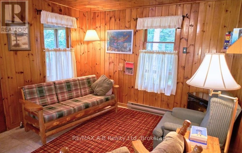 4 - 903 Mcrae Hay Lake Road, South Algonquin, Ontario  K0J 2M0 - Photo 4 - X12337538