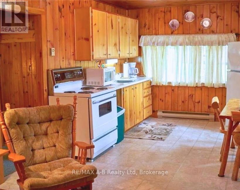 4 - 903 Mcrae Hay Lake Road, South Algonquin, Ontario  K0J 2M0 - Photo 7 - X12337538