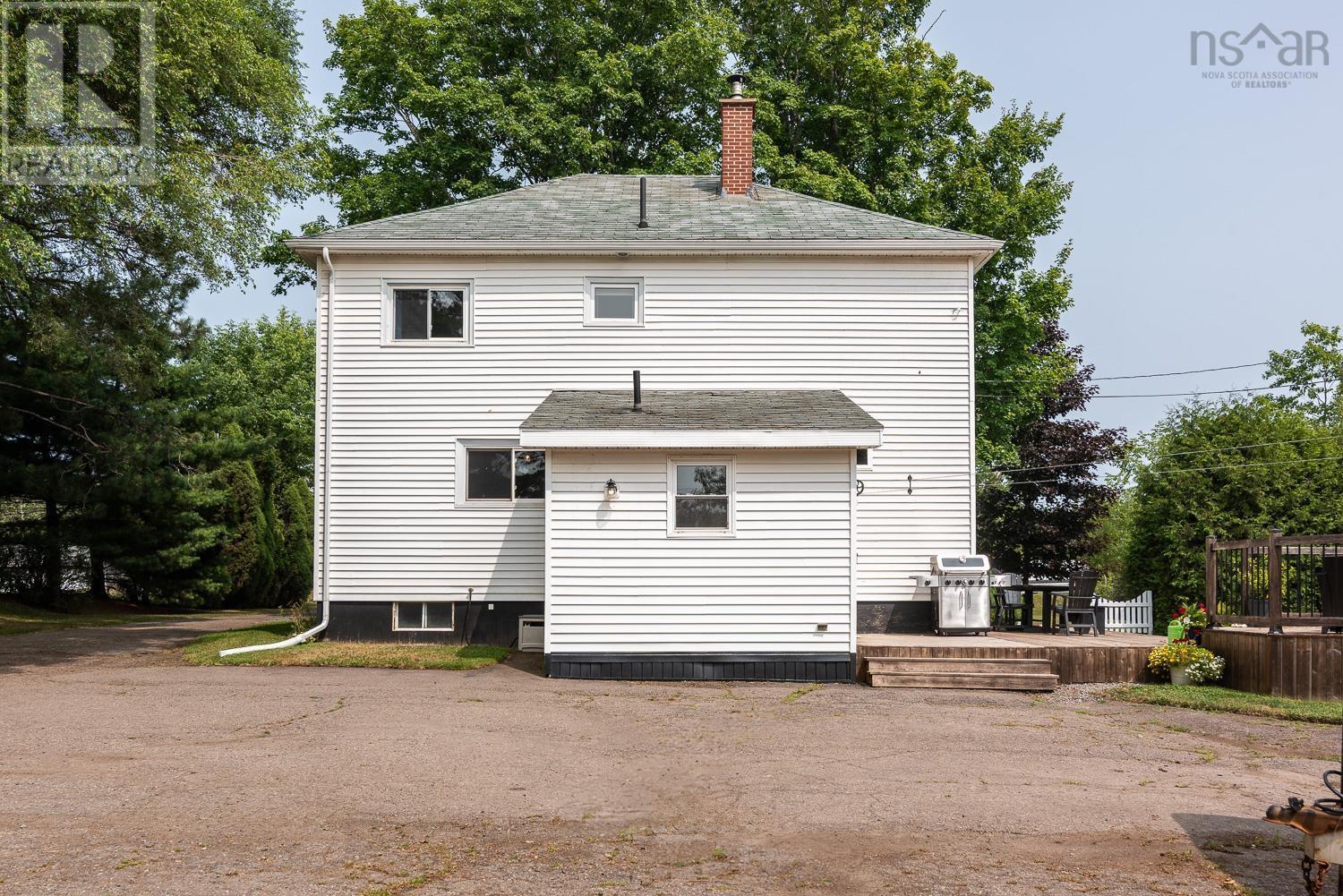 538 Highway 2, Brookfield, Nova Scotia  B0N 1C0 - Photo 10 - 202520262